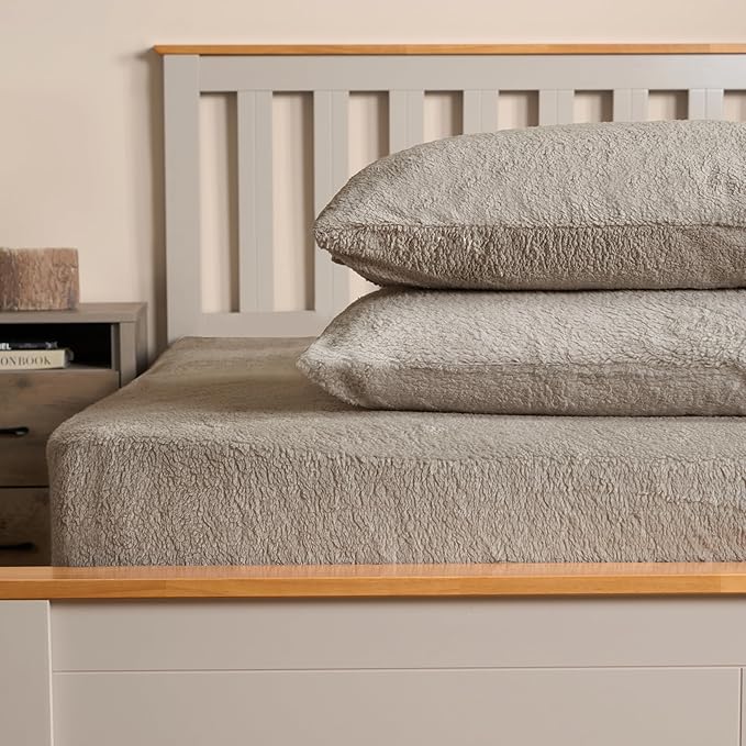 Brentfords Teddy Fleece Fitted Bed Sheet Thermal Warm Soft Luxury Cosy Bedding